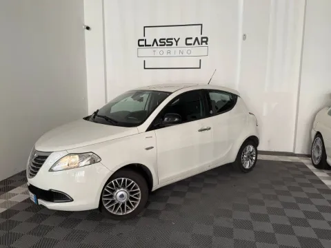 Lancia Ypsilon 1.2 8v Gold c/CL ecochic Gpl 69cv - Immagine 2