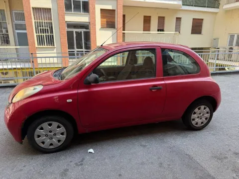 Nissan Micra 3p 1.0 Visia - Immagine 8