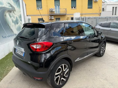Renault Captur 0.9 tce Live s&s 90cv - Immagine 5