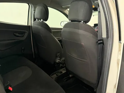 Lancia Ypsilon 1.2 8v Gold c/CL ecochic Gpl 69cv - Immagine 23