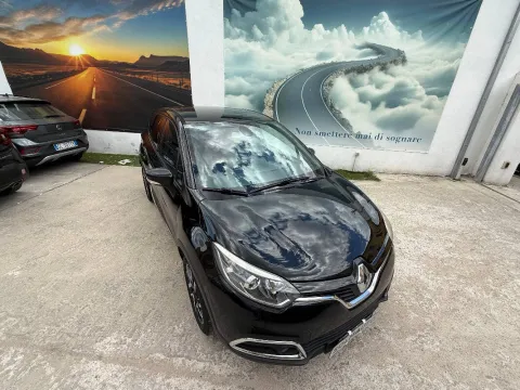 Renault Captur 0.9 tce Live s&s 90cv - Immagine 10
