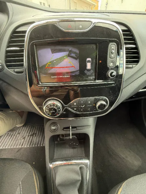 Renault Captur 0.9 tce Live s&s 90cv - Immagine 13