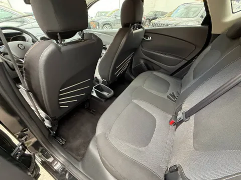 Renault Captur 0.9 tce Live s&s 90cv - Immagine 17