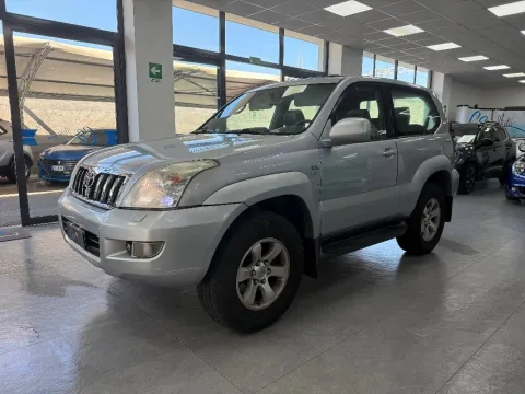 Toyota Land Cruiser kdj125 3p 3.0 d-4d Executive auto my05 - Immagine 3
