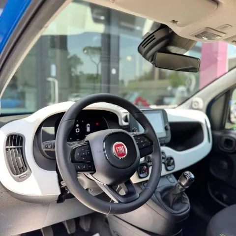 Fiat Panda 1.0 firefly hybrid Icon s&s 70cv 5p.ti - Immagine 7
