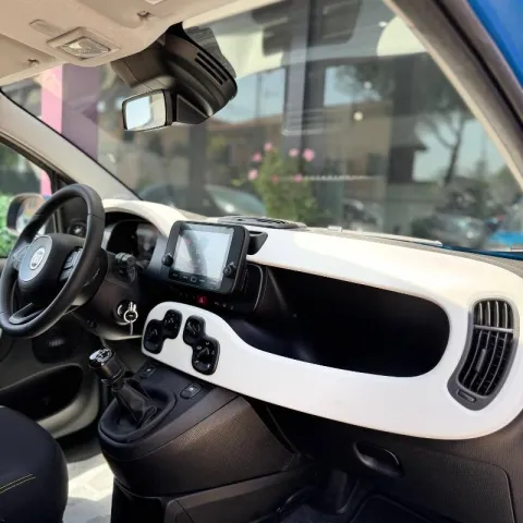 Fiat Panda 1.0 firefly hybrid Icon s&s 70cv 5p.ti - Immagine 13