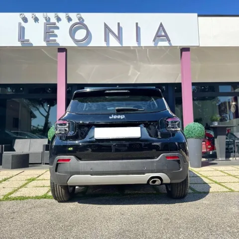 Jeep Avenger 1.2 turbo e-hybrid mhev Altitude fwd 110cv edct6 - Immagine 5