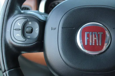 Fiat Panda 1.3 mjt 16v Cross 4x4 s&s 95cv - Immagine 17