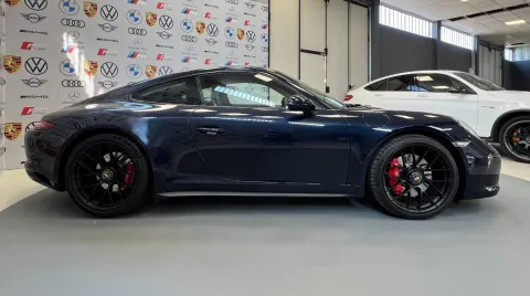 Porsche 911 Coupe 3.0 Carrera 4 GTS auto - Immagine 4