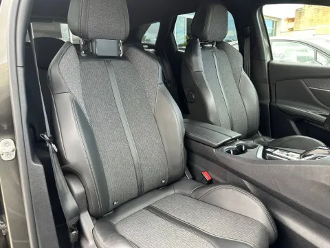 Peugeot 3008 1.5 bluehdi GT Line s&s 130cv eat8 - Immagine 7