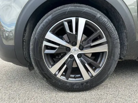 Peugeot 3008 1.5 bluehdi GT Line s&s 130cv eat8 - Immagine 18