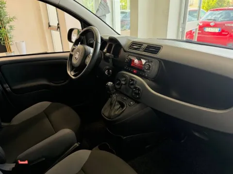 Fiat Panda 1.0 hybrid Easy s&s 70cv - Immagine 11