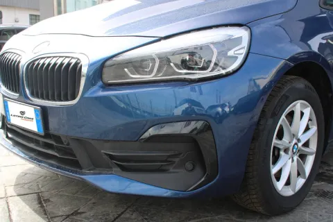 BMW 216d Gran Tourer Business 7p.ti auto my20 - Immagine 2