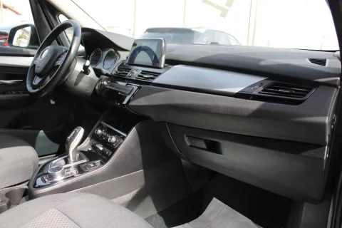 BMW 216d Gran Tourer Business 7p.ti auto my20 - Immagine 13