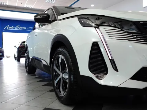 Peugeot 3008 1.5 bluehdi Allure Pack s&s 130cv - Immagine 13