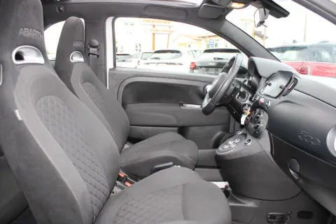 Abarth 595C 1.4 t-jet Pista 160cv auto - Immagine 9