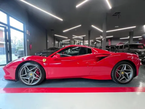 Ferrari F8 Tributo Spider 3.9 - Immagine 4