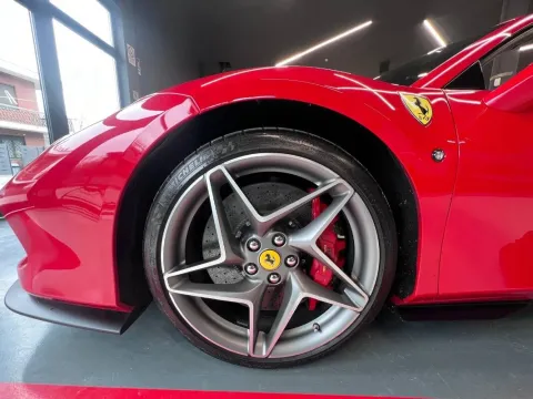Ferrari F8 Tributo Spider 3.9 - Immagine 9