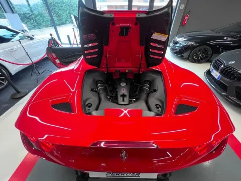 Ferrari F8 Tributo Spider 3.9 - Immagine 10