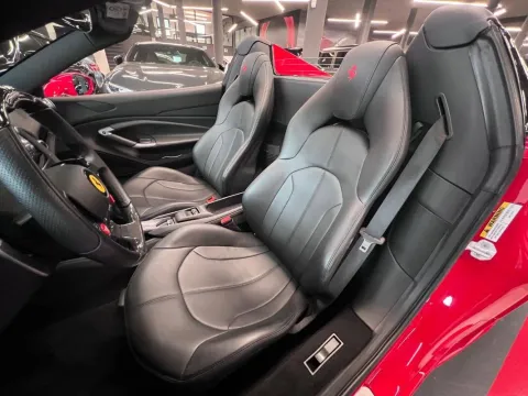 Ferrari F8 Tributo Spider 3.9 - Immagine 11