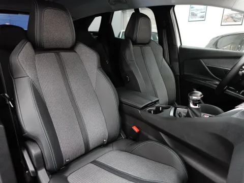 Peugeot 3008 1.5 bluehdi Allure Pack s&s 130cv - Immagine 30