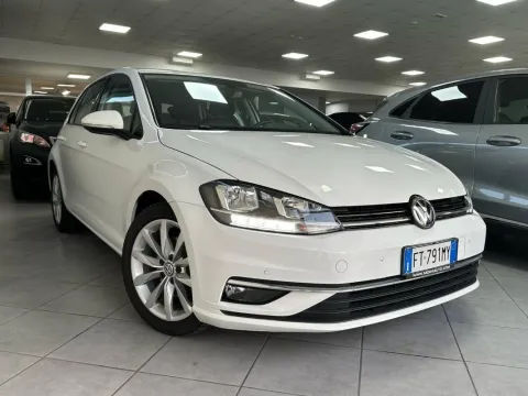 Volkswagen Golf 5p 1.6 tdi Executive 115cv - Immagine 1