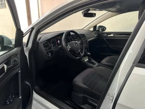 Volkswagen Golf 5p 1.6 tdi Executive 115cv - Immagine 5