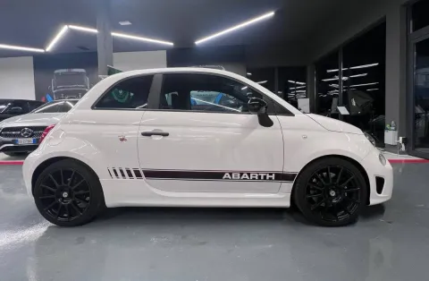 Abarth 595C 1.4 t-jet Competizione 180cv auto - Immagine 4