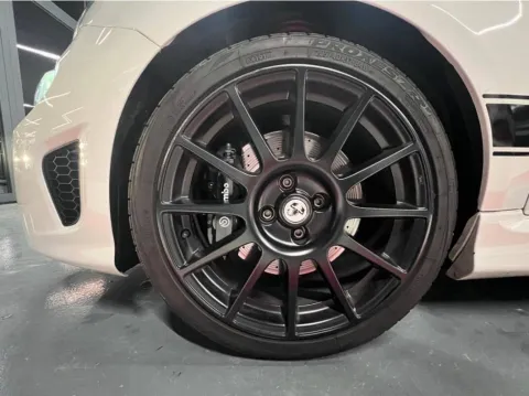 Abarth 595C 1.4 t-jet Competizione 180cv auto - Immagine 9
