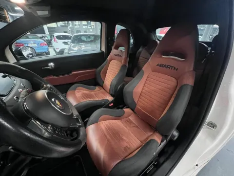 Abarth 595C 1.4 t-jet Competizione 180cv auto - Immagine 13