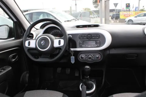 Renault Twingo 1.0 sce Life 65cv - Immagine 9