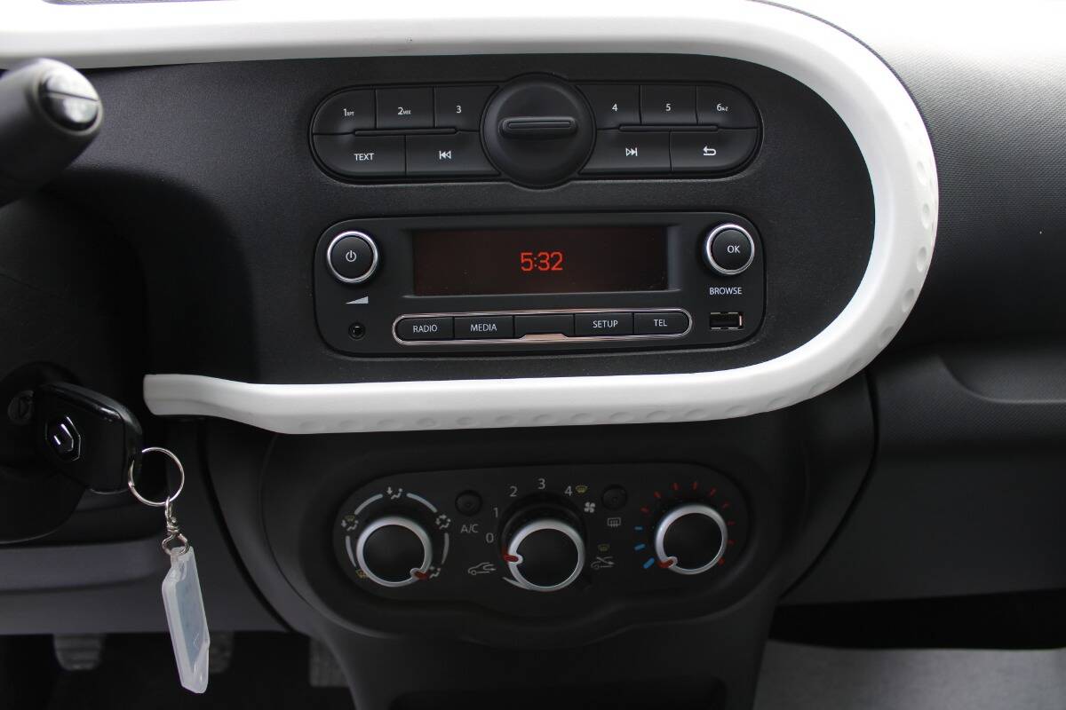 Renault Twingo 1.0 sce Life 65cv - Immagine 15