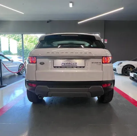 Land Rover Range Rover Evoque 5p 2.2 td4 Pure Tech Pack 150cv - Immagine 6
