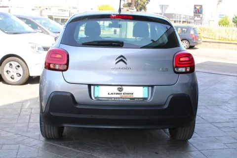 Citroen C3 1.2 puretech Shine s&s 110cv eat6 my18 - Immagine 6