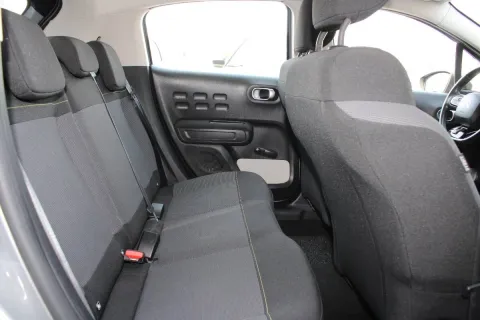 Citroen C3 1.2 puretech Shine s&s 110cv eat6 my18 - Immagine 9