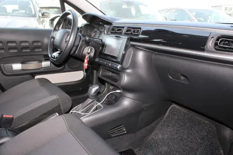 Citroen C3 1.2 puretech Shine s&s 110cv eat6 my18 - Immagine 14