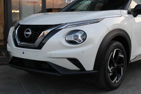 Nissan Juke 1.0 dig-t N-Connecta 114cv - Immagine 2