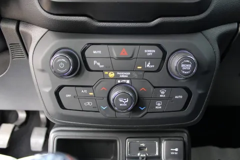 Jeep Renegade 1.0 t3 Limited 2wd - Immagine 15