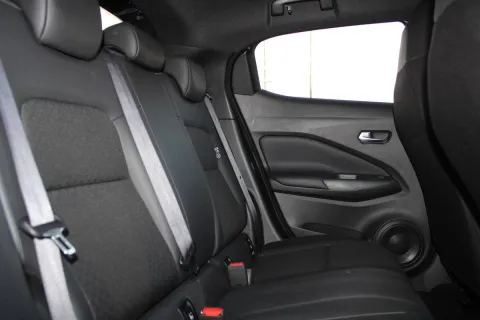 Nissan Juke 1.0 dig-t N-Connecta 114cv - Immagine 9