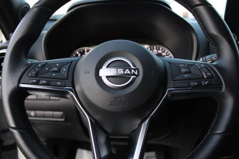 Nissan Juke 1.0 dig-t N-Connecta 114cv - Immagine 17