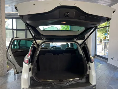 Renault Espace 1.6 dci energy Initiale Paris 160cv 7p.ti edc - Immagine 3