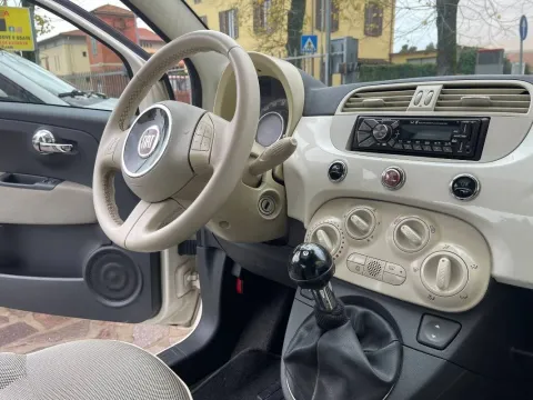 Fiat 500 1.3 mjt 16v Lounge 95cv - Immagine 2