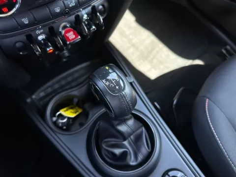 Mini Mini Countryman 2.0 Cooper D Business auto - Immagine 15