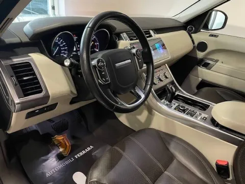 Land Rover Range Rover Sport 3.0 tdV6 HSE auto - Immagine 6