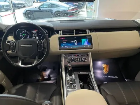 Land Rover Range Rover Sport 3.0 tdV6 HSE auto - Immagine 7