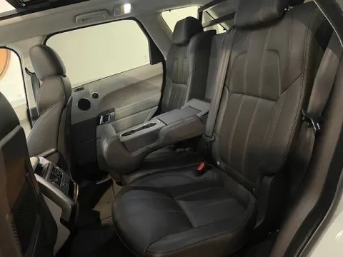 Land Rover Range Rover Sport 3.0 tdV6 HSE auto - Immagine 10