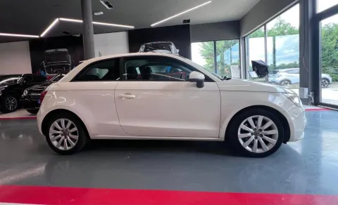 Audi A1 1.6 tdi Ambition 105cv - Immagine 4