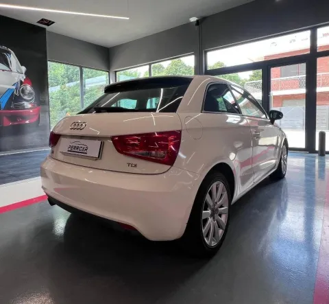 Audi A1 1.6 tdi Ambition 105cv - Immagine 5