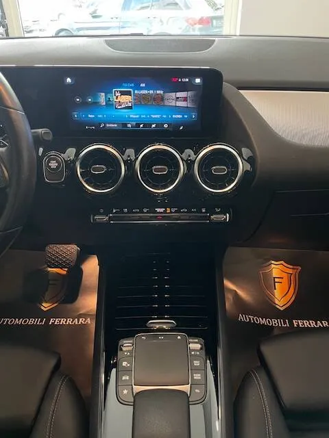 Mercedes GLA 250 e phev (eq-power) Business Extra auto - Immagine 6