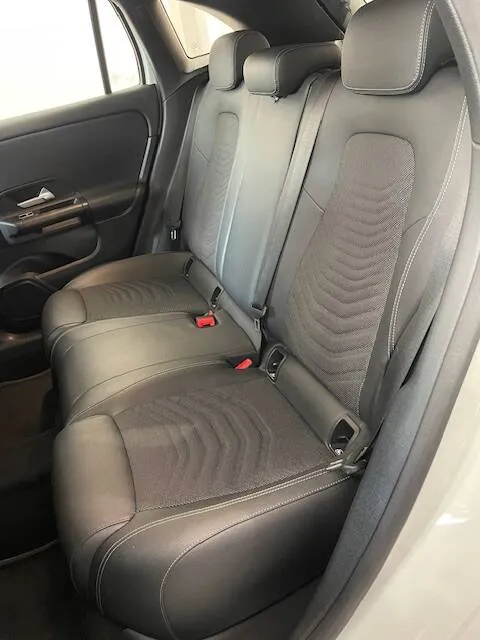 Mercedes GLA 250 e phev (eq-power) Business Extra auto - Immagine 9